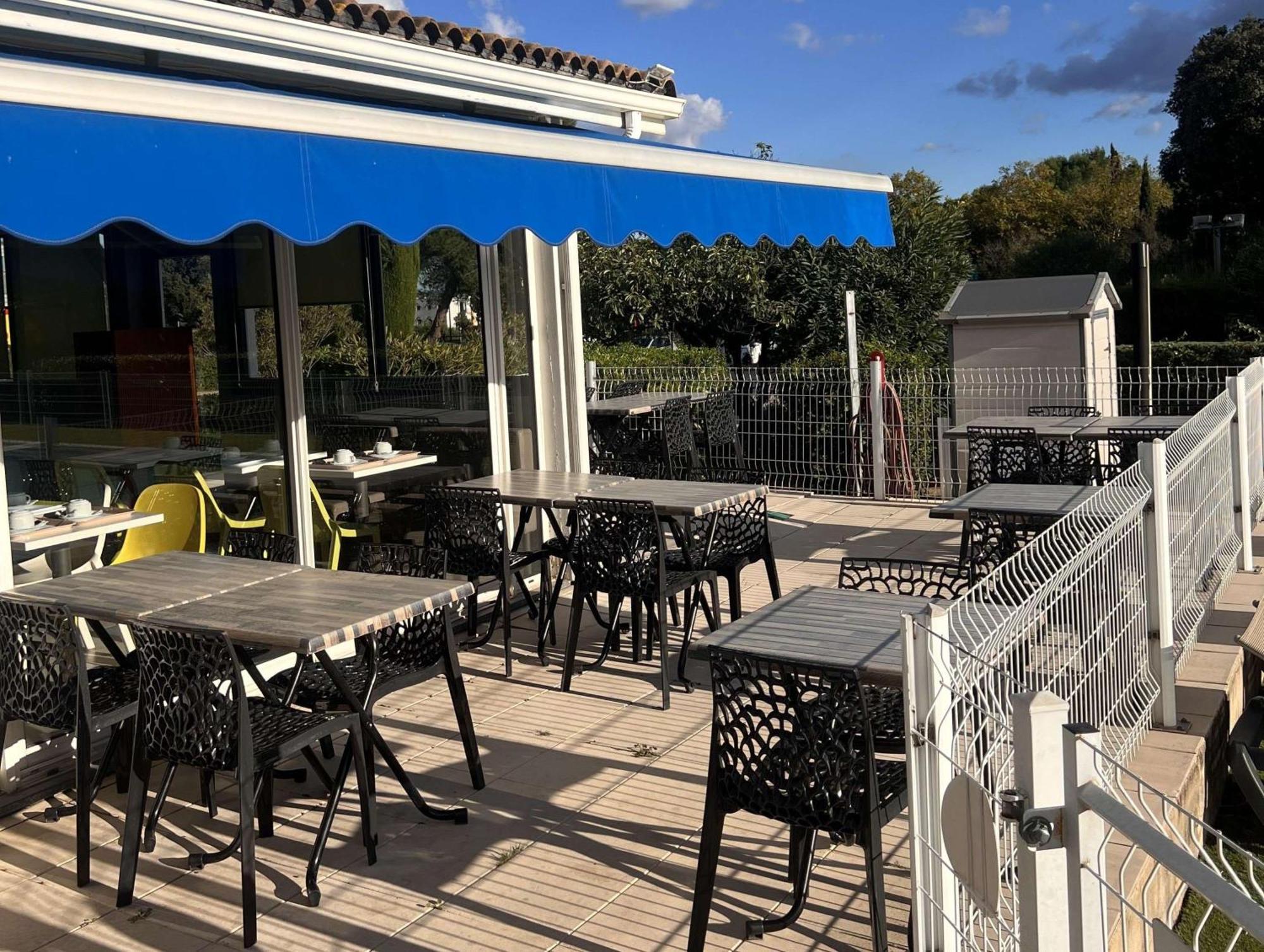 Sure Hotel By Best Western Nimes Est Exterior photo